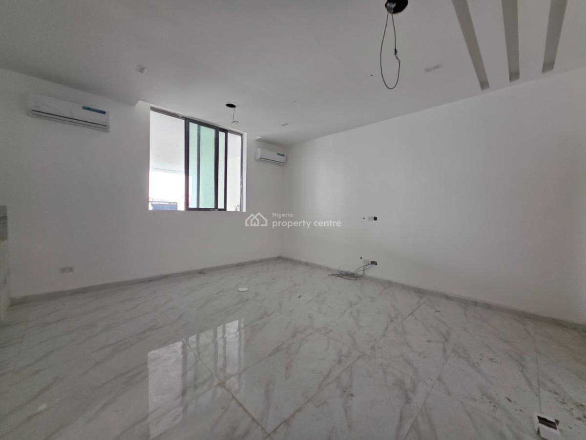 1 Bedroom Apartment, Lekki Phase 1, Lekki, Lagos, Flat / Apartment for Sale