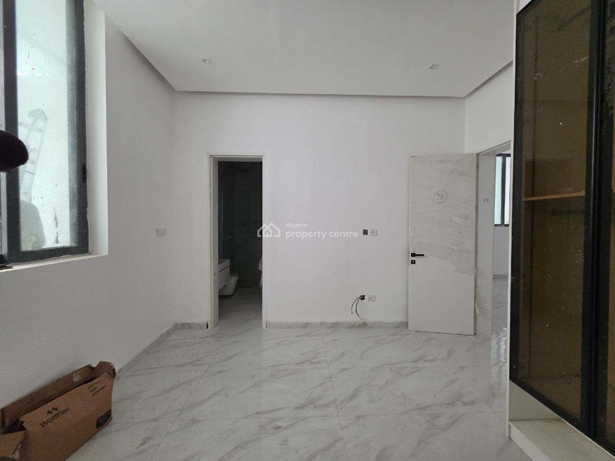 1 Bedroom Apartment, Lekki Phase 1, Lekki, Lagos, Flat / Apartment for Sale