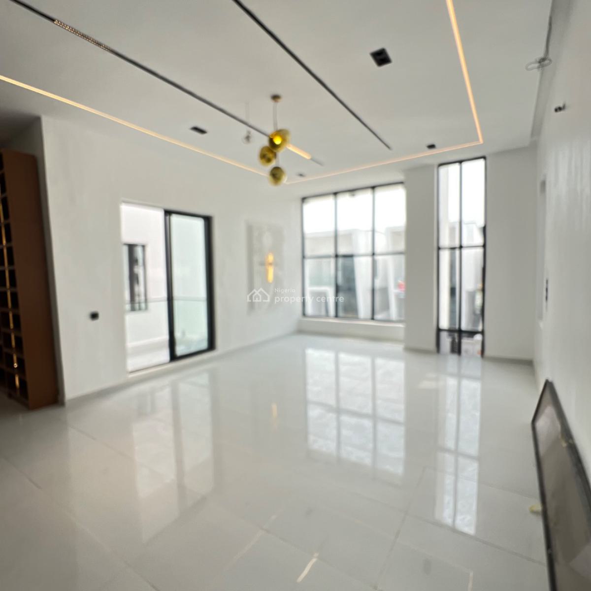 5 Bed&bq  300 Million, Ajah, Lagos, Detached Duplex for Sale