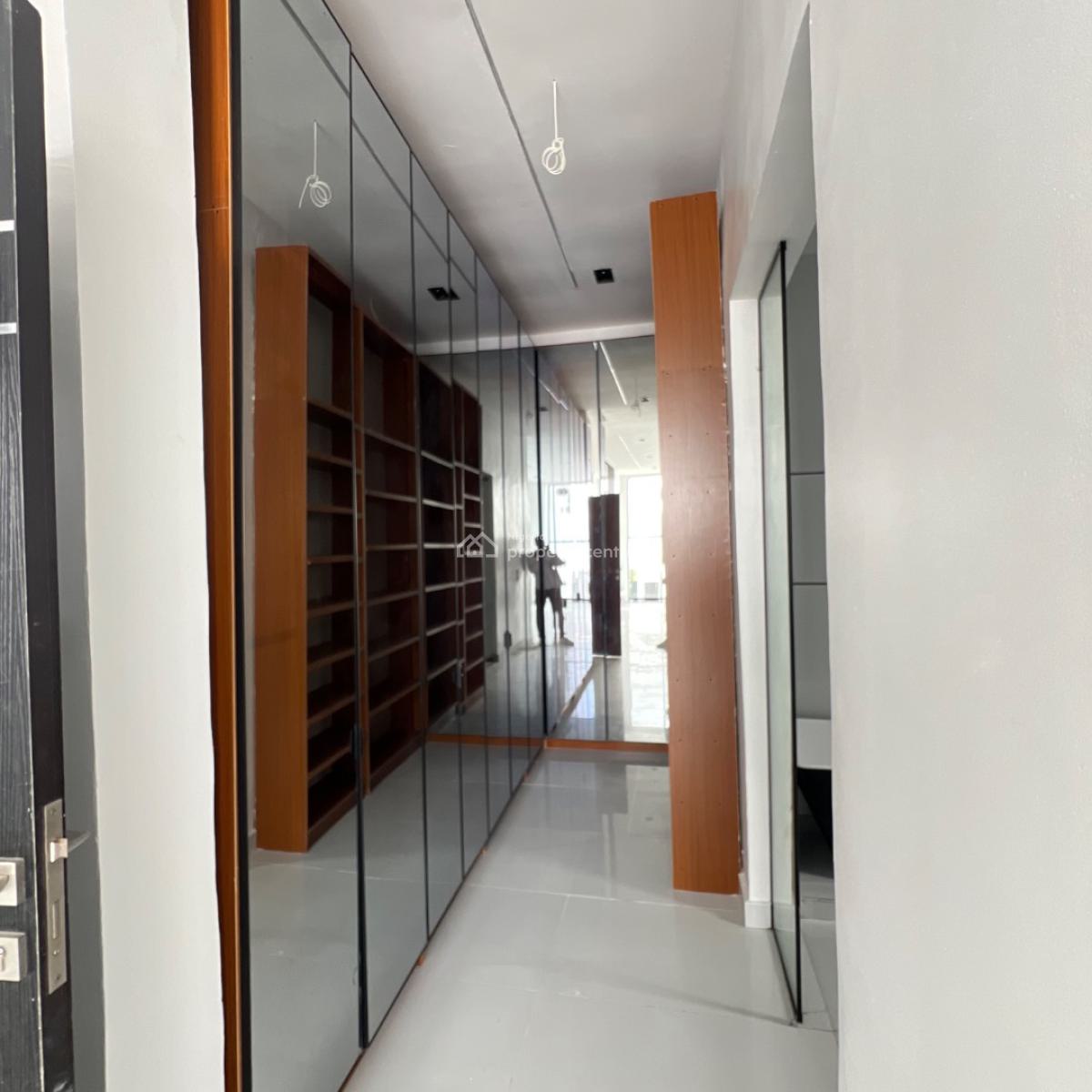 5 Bed&bq  300 Million, Ajah, Lagos, Detached Duplex for Sale