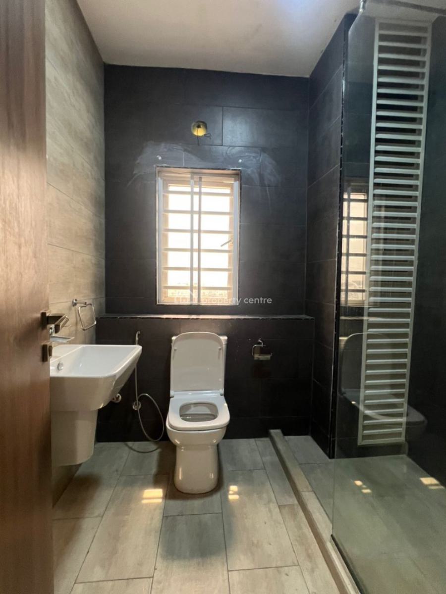 Well Built 3bed Room Apartment with Bq, Ikate, Lekki, Lagos, Flat / Apartment for Rent