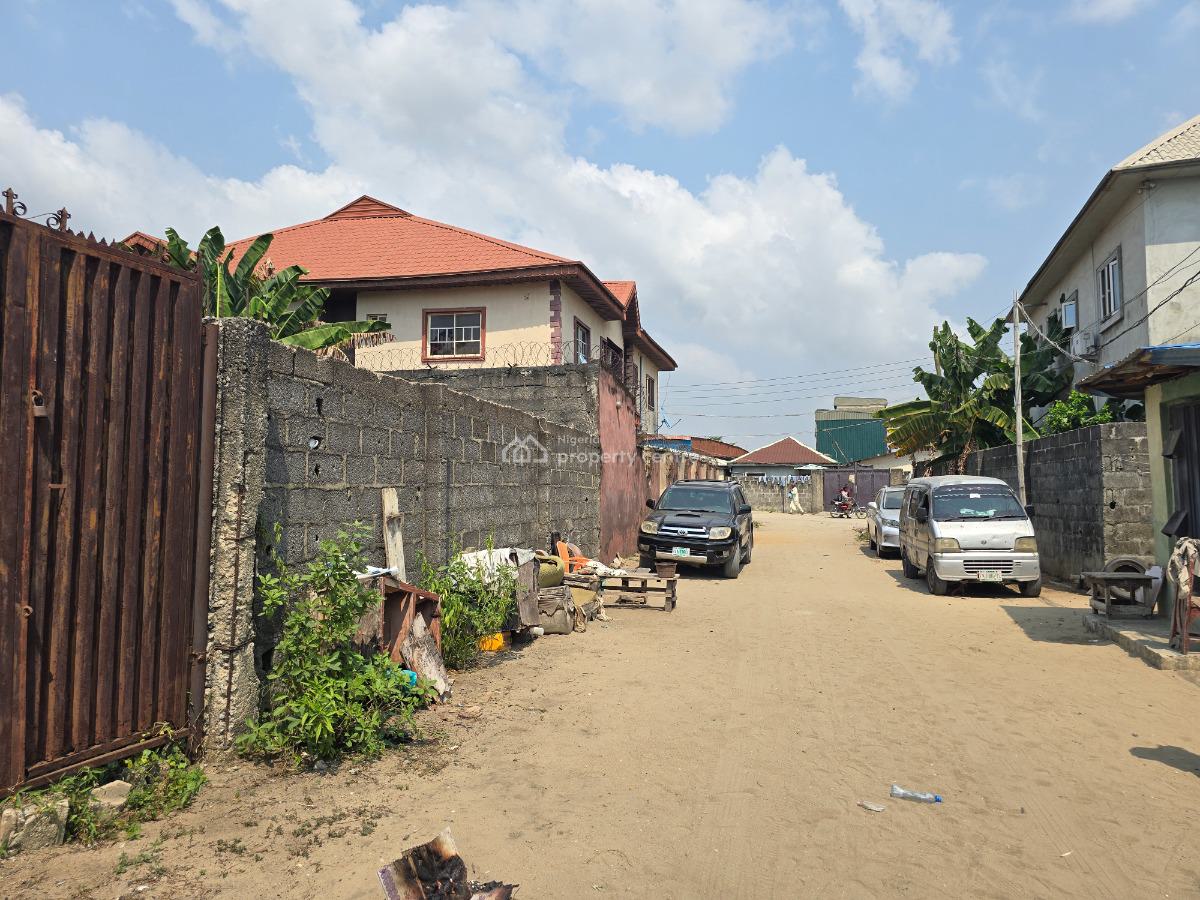 Fully Fenced and Well Located Land Measuring Appr. 900 Square Meters, Awoyaya, Ibeju Lekki, Lagos, Residential Land for Sale