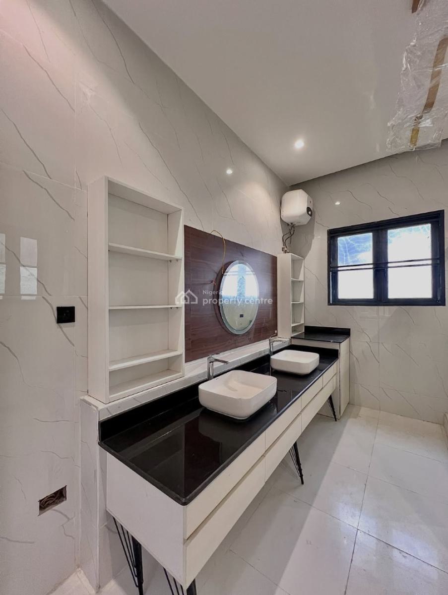 Massive Contemporary 5 Bedroom Fully Detached Home, Chevron, Lekki, Lagos, Detached Duplex for Sale