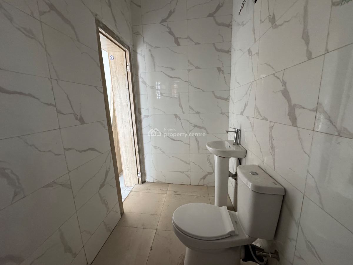 Luxury 2 Bedroom Apartment with Elevator, Ocean Breeze Estate, Ologolo, Lekki, Lagos, Flat / Apartment for Rent