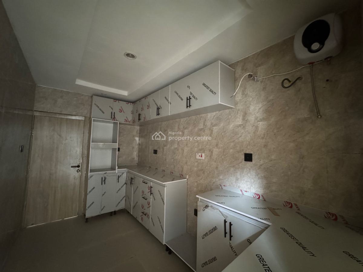 Luxury 2 Bedroom Apartment with Elevator, Ocean Breeze Estate, Ologolo, Lekki, Lagos, Flat / Apartment for Rent