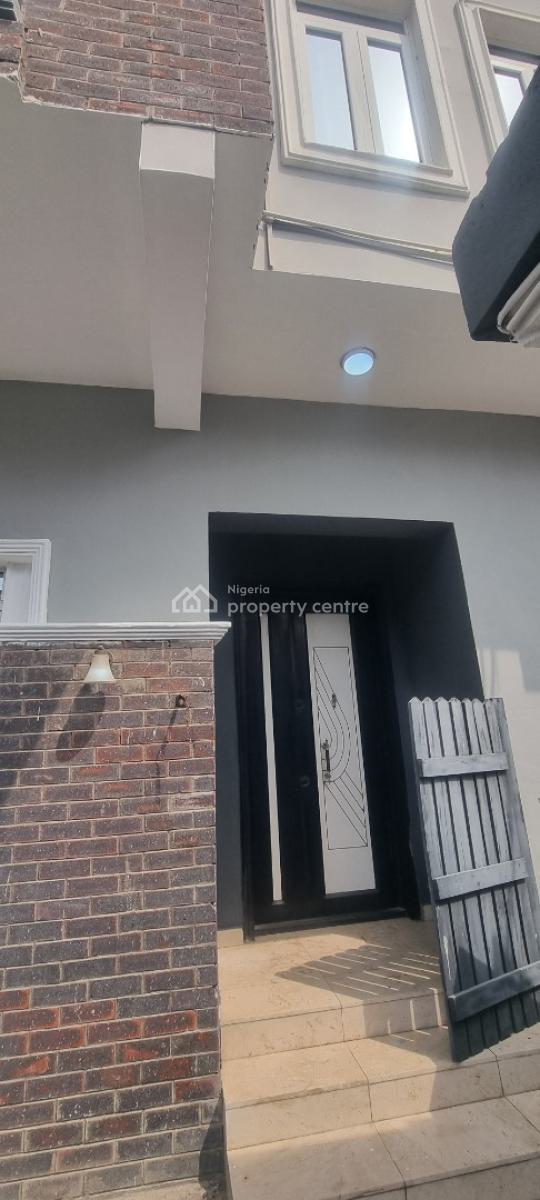 Well Maintained 5brm Fully Detached Duplex with a Bq, Oral Estate Ikota Lekki, Lekki, Lagos, Detached Duplex for Sale