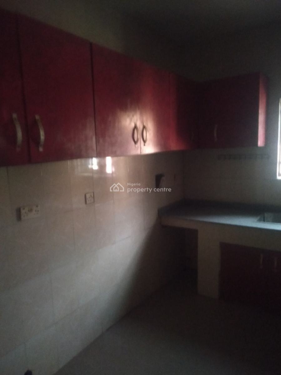 Massive 4-bedroom Semi Detached Duplex with 2-bedroom Bq, 3rd Avenue, Gwarinpa, Abuja, Semi-detached Duplex for Rent