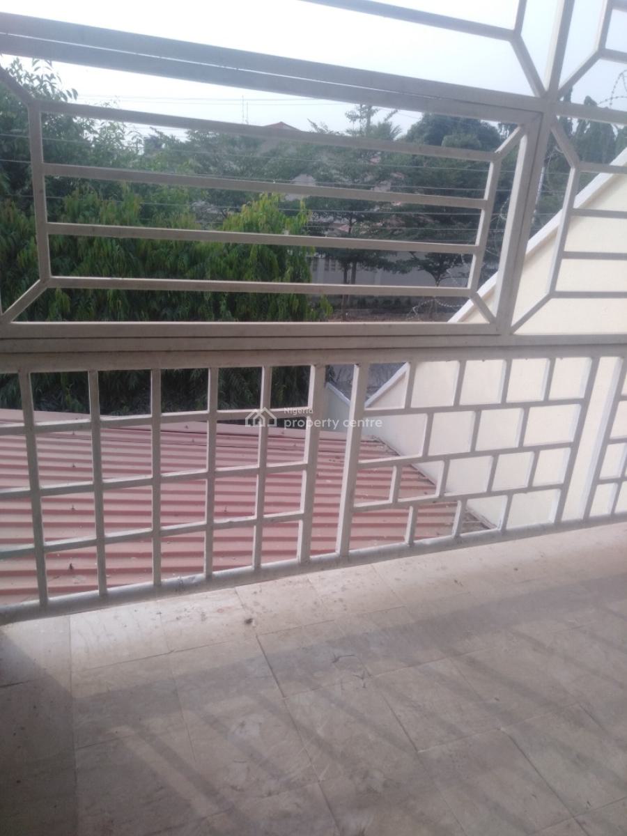 Massive 4-bedroom Semi Detached Duplex with 2-bedroom Bq, 3rd Avenue, Gwarinpa, Abuja, Semi-detached Duplex for Rent