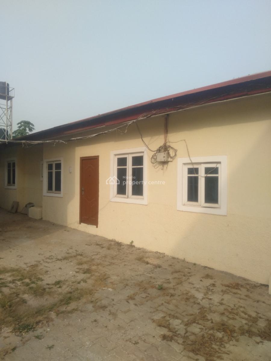 Massive 4-bedroom Semi Detached Duplex with 2-bedroom Bq, 3rd Avenue, Gwarinpa, Abuja, Semi-detached Duplex for Rent