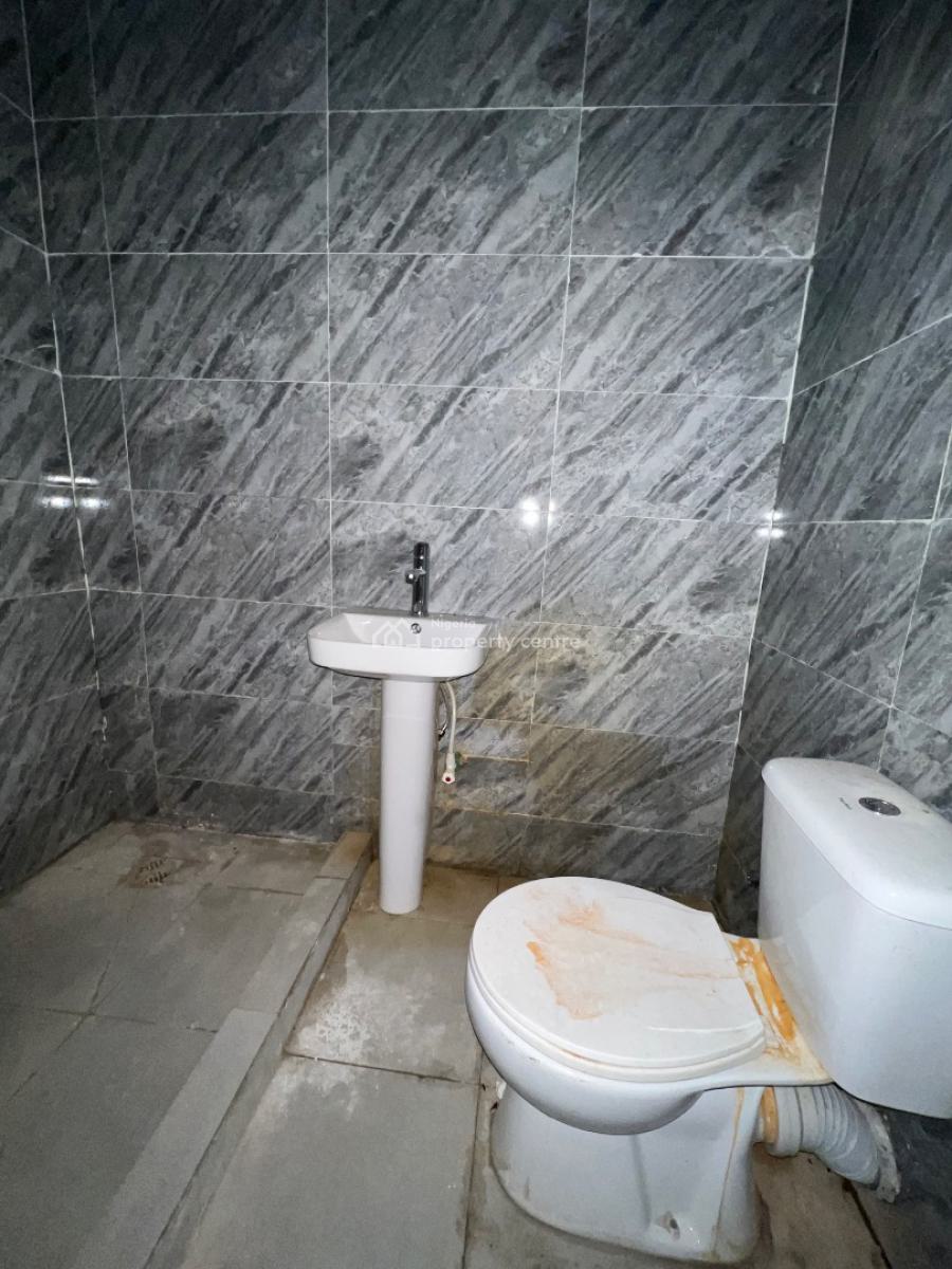 Brand New 2bedroom Apartment, Ologolo, Lekki, Lagos, Flat / Apartment for Rent