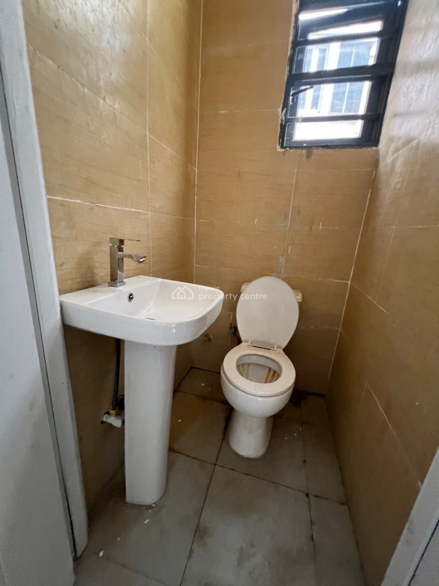 Brand New 2bedroom Apartment, Ologolo, Lekki, Lagos, Flat / Apartment for Rent