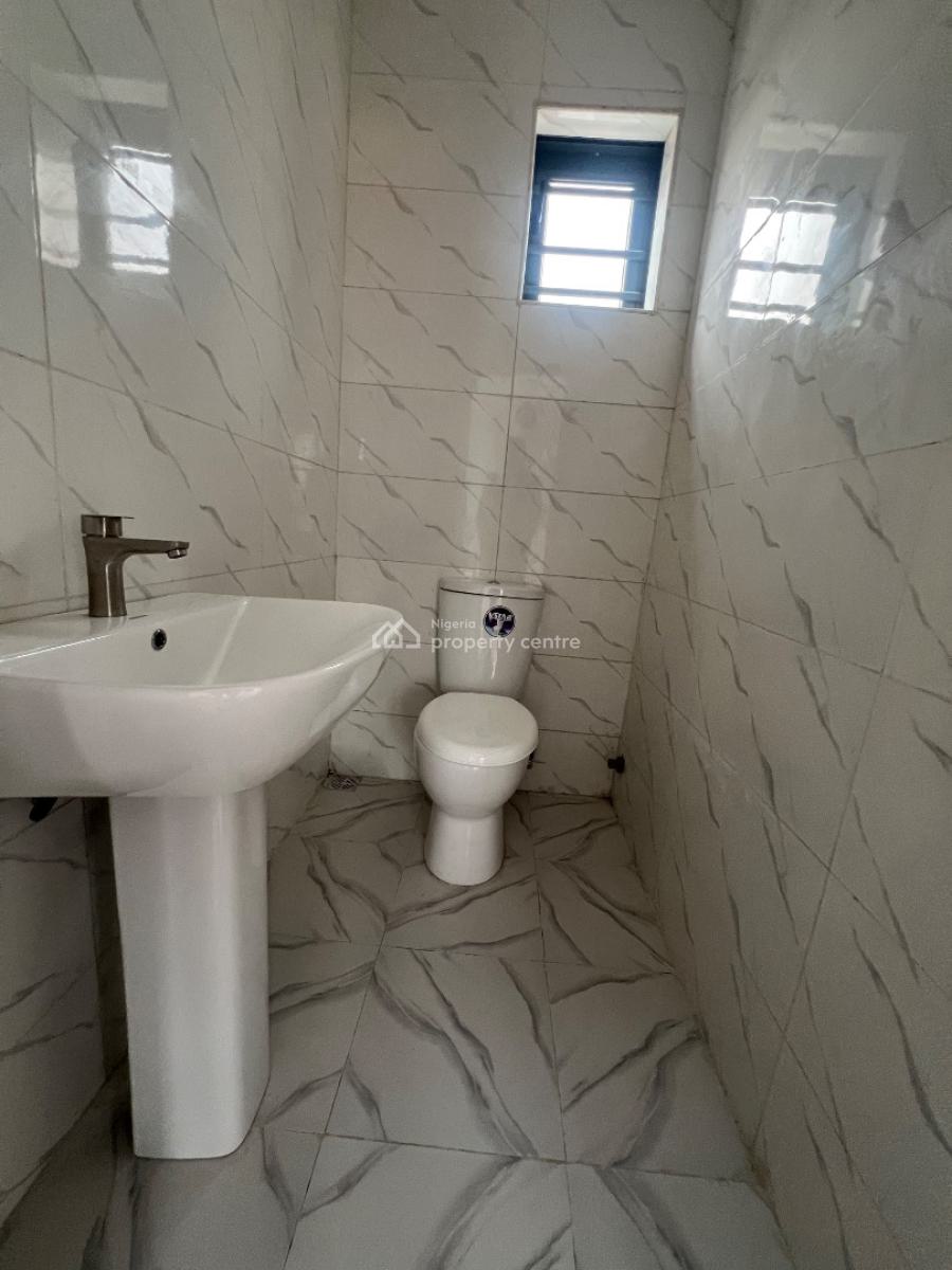 Brand New 2bedroom Apartment, Ologolo, Lekki, Lagos, Flat / Apartment for Rent