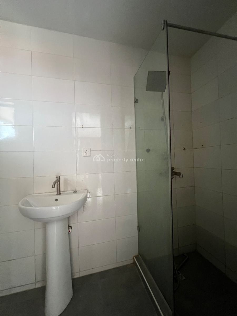 Well Furnished 2 Bedroom Apartment, Ologolo, Lekki, Lagos, Flat / Apartment for Rent