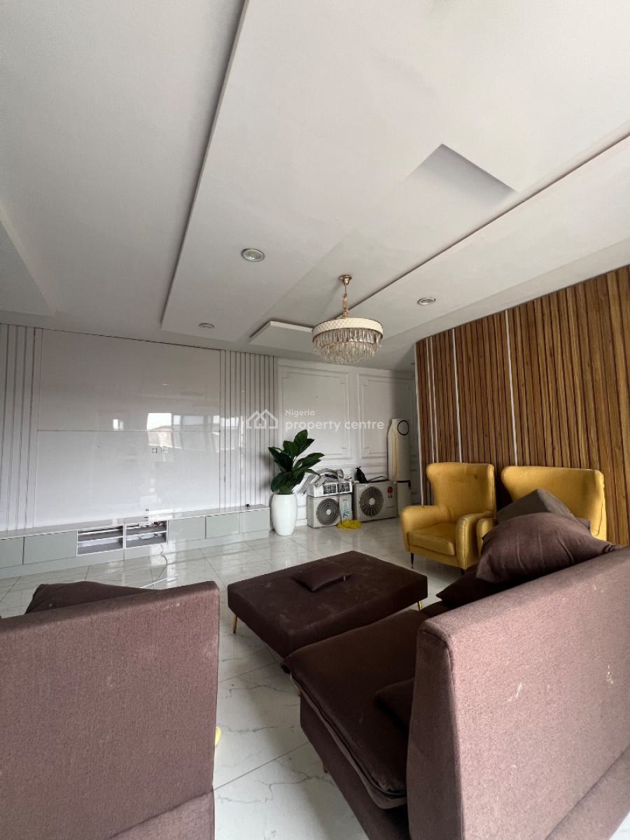 Well Furnished 2 Bedroom Apartment, Ologolo, Lekki, Lagos, Flat / Apartment for Rent