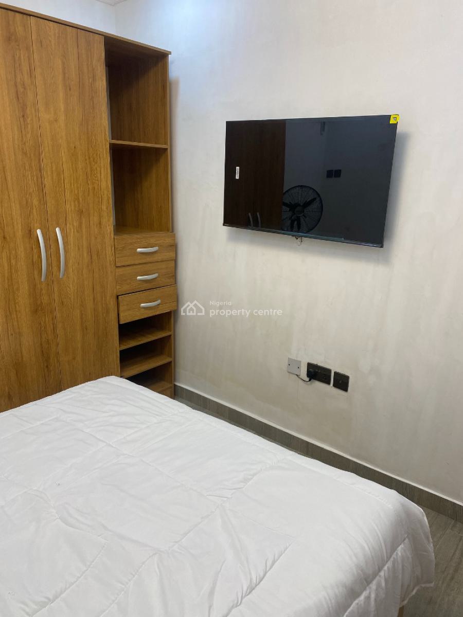 Corhause 2 Bedroom Downstairs, Off Mojisola Street, Ifako-ijaiye, Lagos, Flat / Apartment Short Let