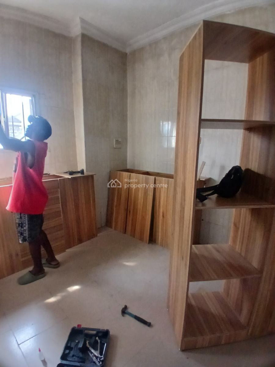 a Fantastic 2 Bedroom Apartment, Greenland Estate, After Lagos Business School, Ajah, Lekki Phase 2, Lekki, Lagos, Flat / Apartment for Rent