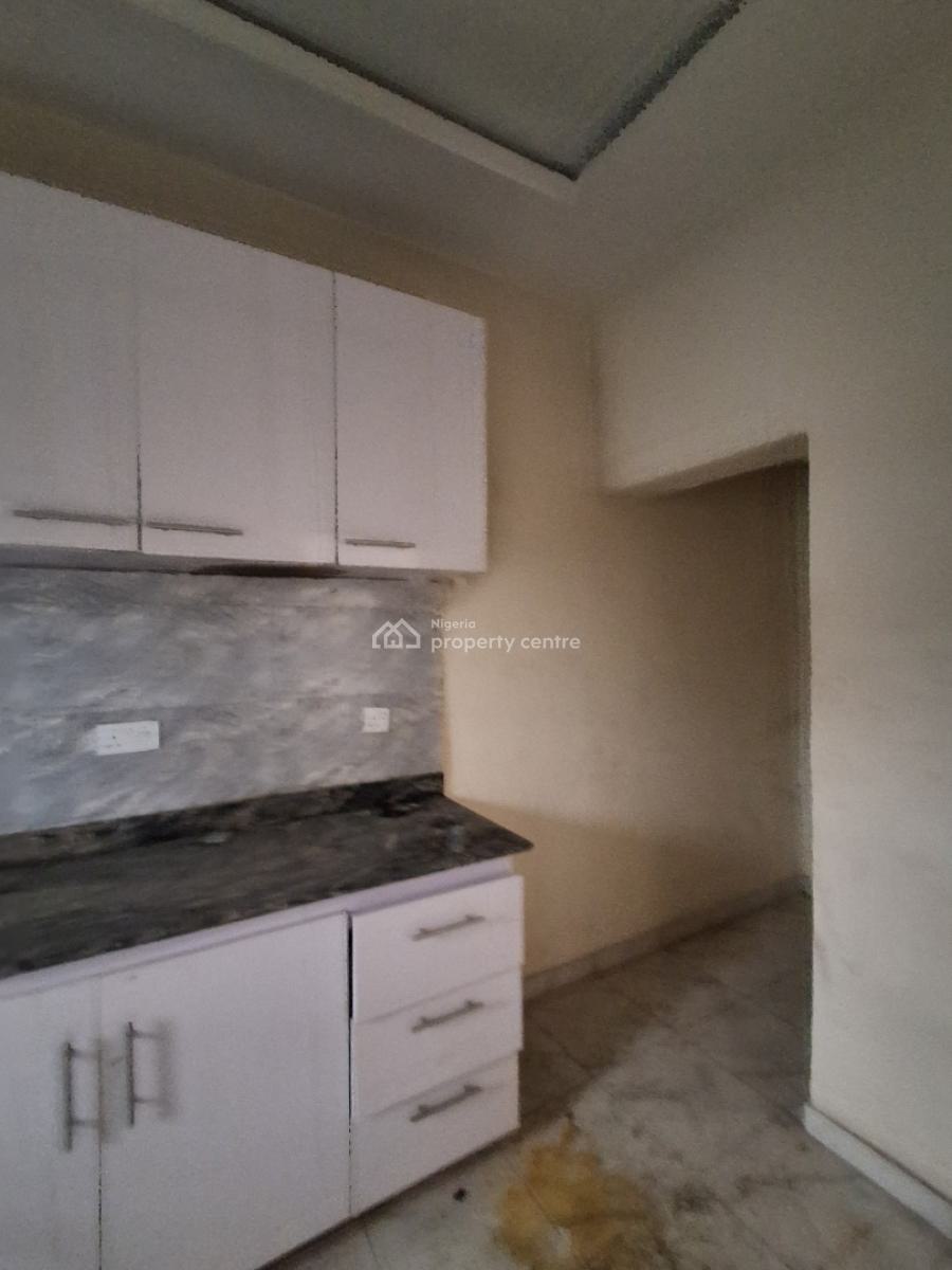 2 Bedrooms Flat in an Estate, Badore, Ajah, Lagos, Flat / Apartment for Rent