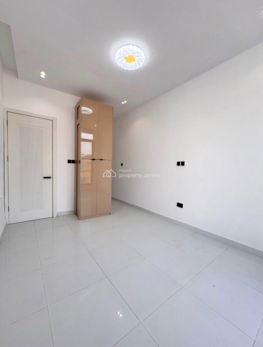 2 Bedrooms Apartment, Ologolo, Lekki, Lagos, Flat / Apartment for Sale