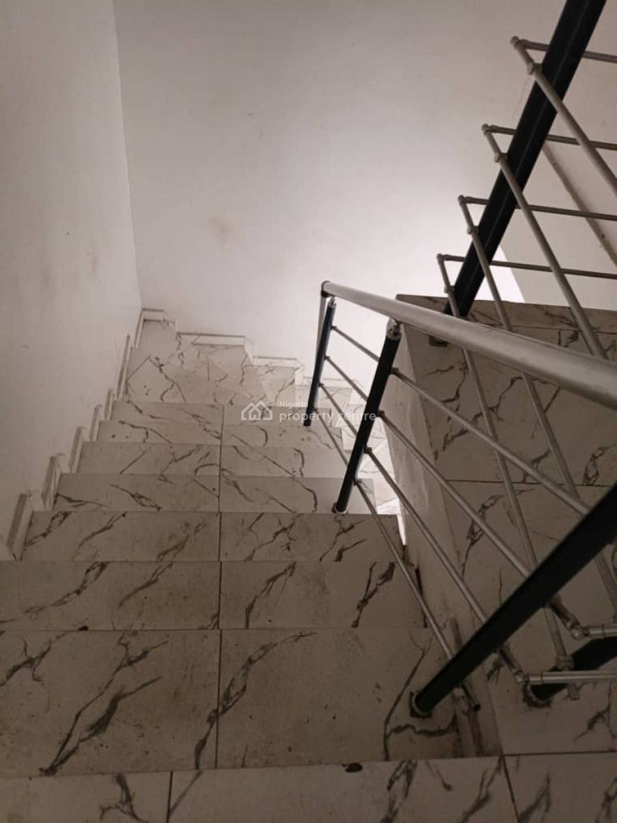 Spacious 4 Bedroom Terrace Duplex, Orchid Road, Lekki, Lagos, Terraced Duplex for Rent