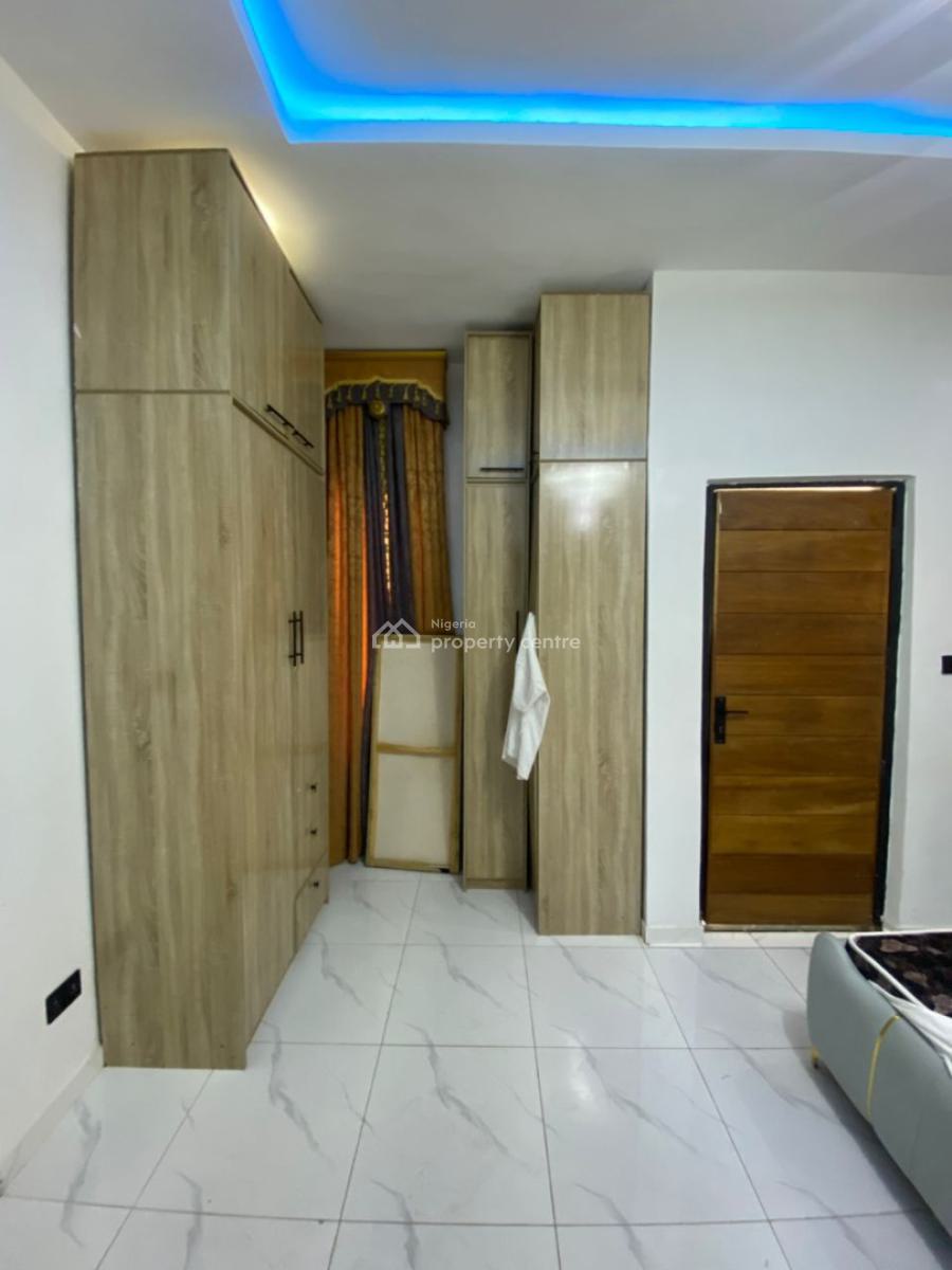 Furnished 2 Bedrooms Apartment, Scheme 2, Ajah, Lagos, Flat / Apartment for Rent