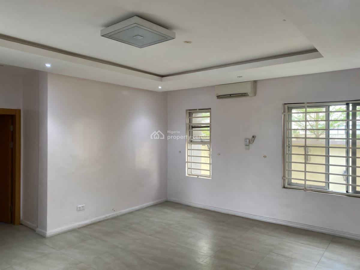 4 Bedroom Semi Detached with Bq, Pinnock, Osapa, Lekki, Lagos, Semi-detached Duplex for Rent