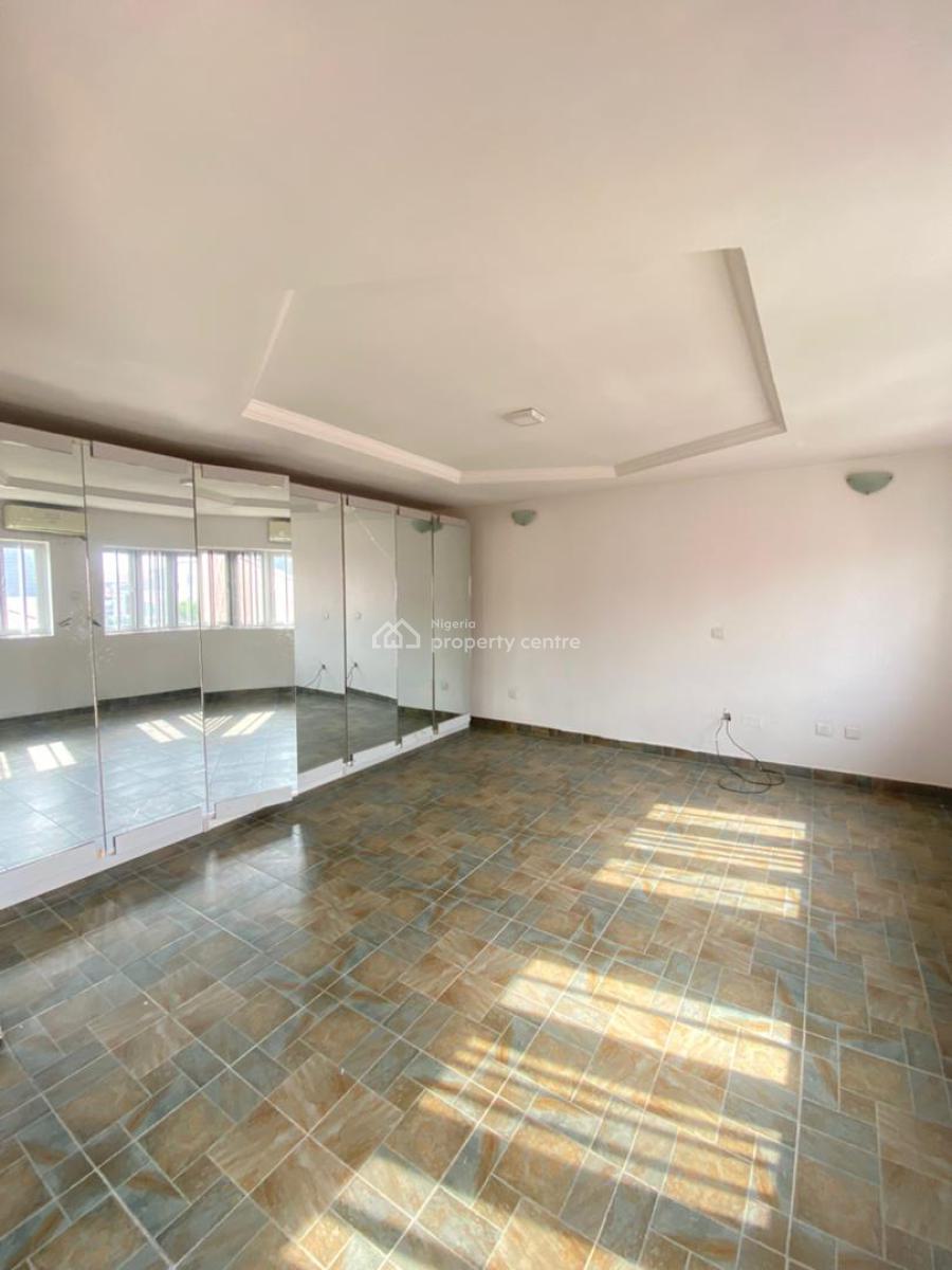 Clean 3 Bedrooms Terrace Duplex in a Serene Environment, Lekki Phase 1, Lekki, Lagos, Terraced Duplex for Rent