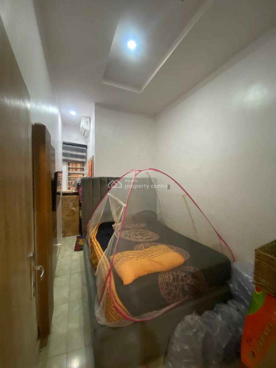 Well-maintained 3 Bedroom Terraced Duplex, Orchid Road, Lekki, Lagos, Terraced Duplex for Sale