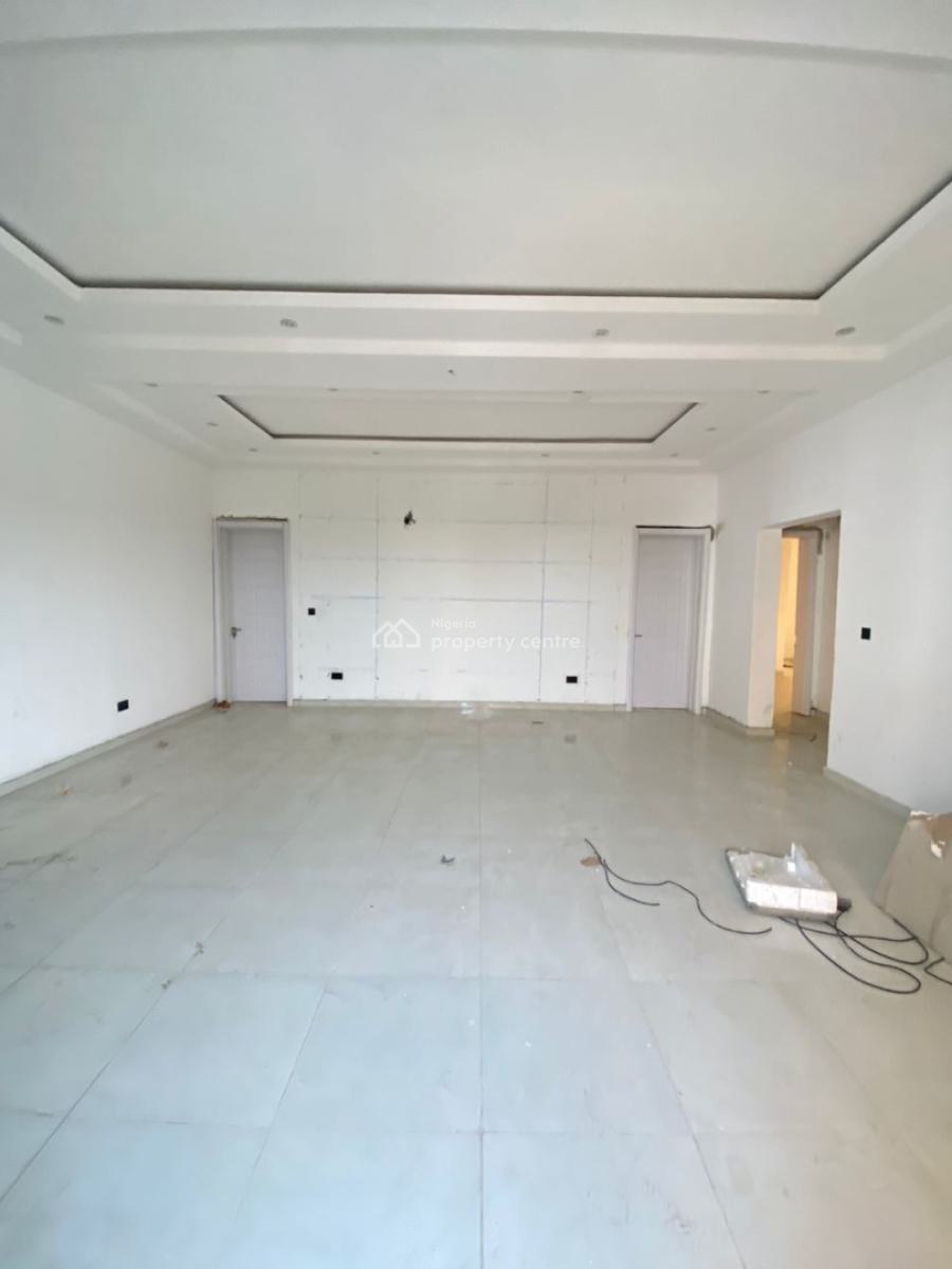 Lovely 3 Bedroom Apartment with Gym, Elevator and Pool, Lekki Phase 1, Lekki, Lagos, Flat / Apartment for Rent