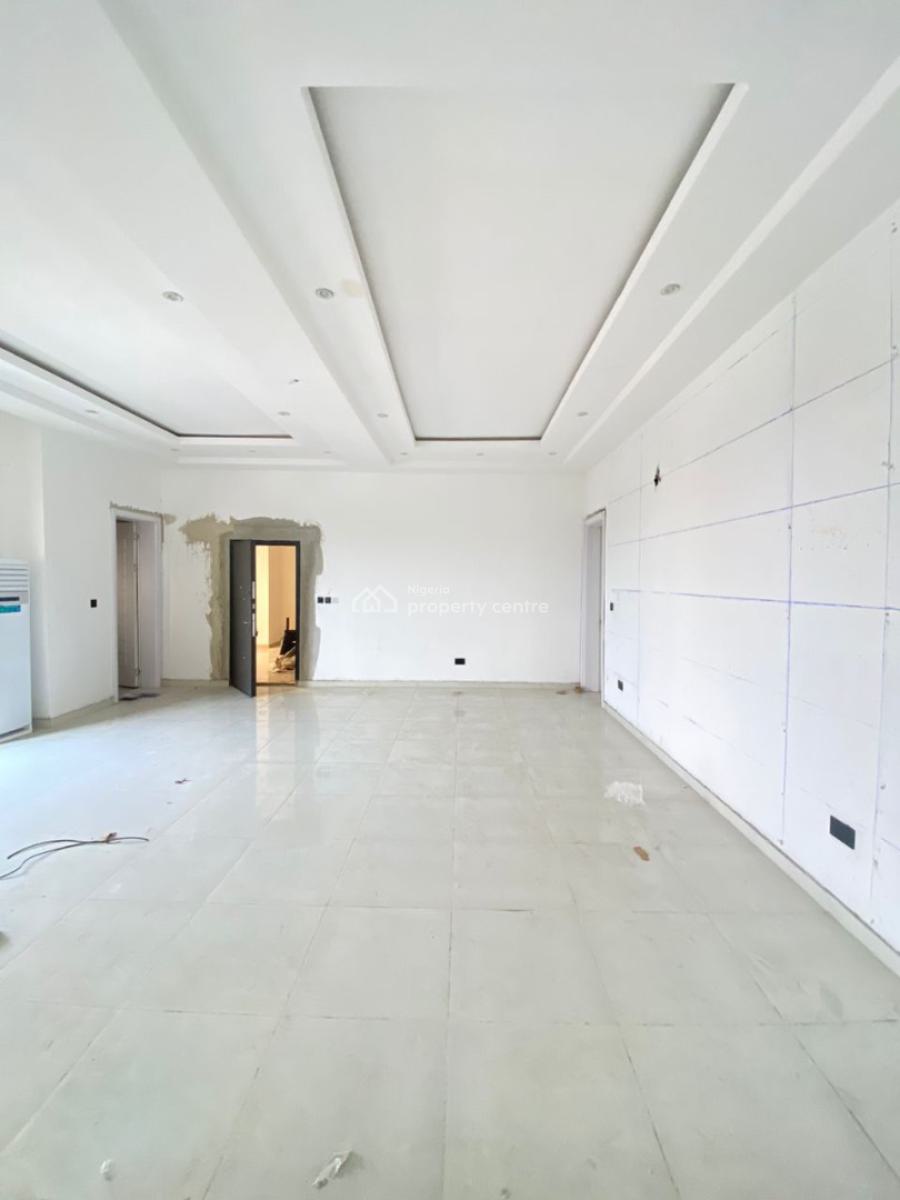 Lovely 3 Bedroom Apartment with Gym, Elevator and Pool, Lekki Phase 1, Lekki, Lagos, Flat / Apartment for Rent