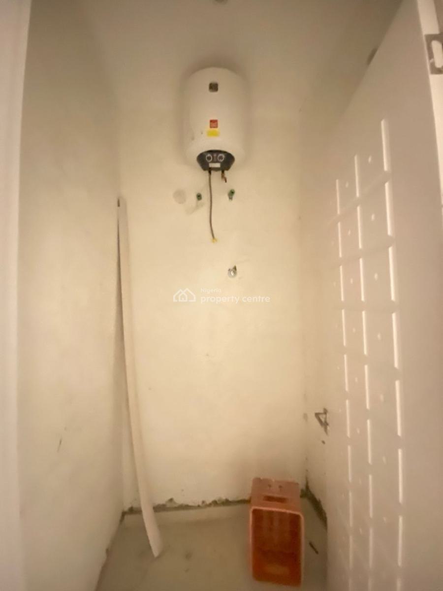 Lovely 3 Bedroom Apartment with Gym, Elevator and Pool, Lekki Phase 1, Lekki, Lagos, Flat / Apartment for Rent