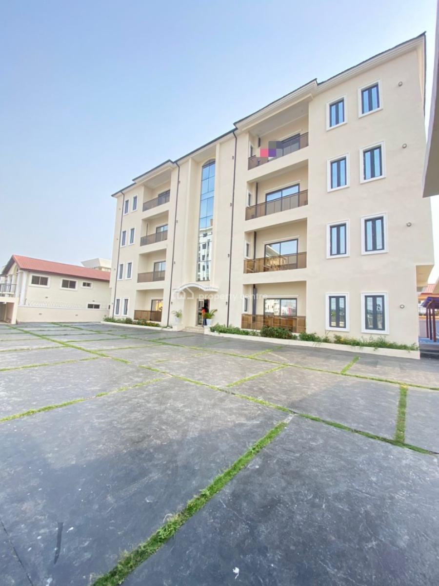 Lovely 3 Bedroom Apartment with Gym, Elevator and Pool, Lekki Phase 1, Lekki, Lagos, Flat / Apartment for Rent