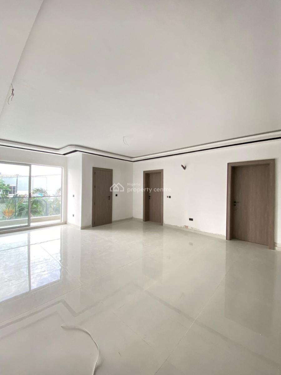 Capacious 2 Bedroom Serviced Apartment., Lekki Phase 1, Lekki, Lagos, Flat / Apartment for Sale