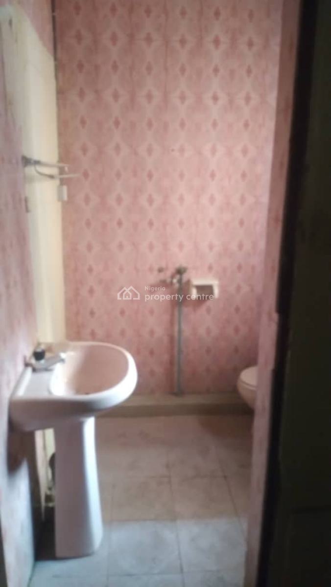 Decent Miniflat, Adeniyi Jones, Ikeja, Lagos, Flat / Apartment for Rent
