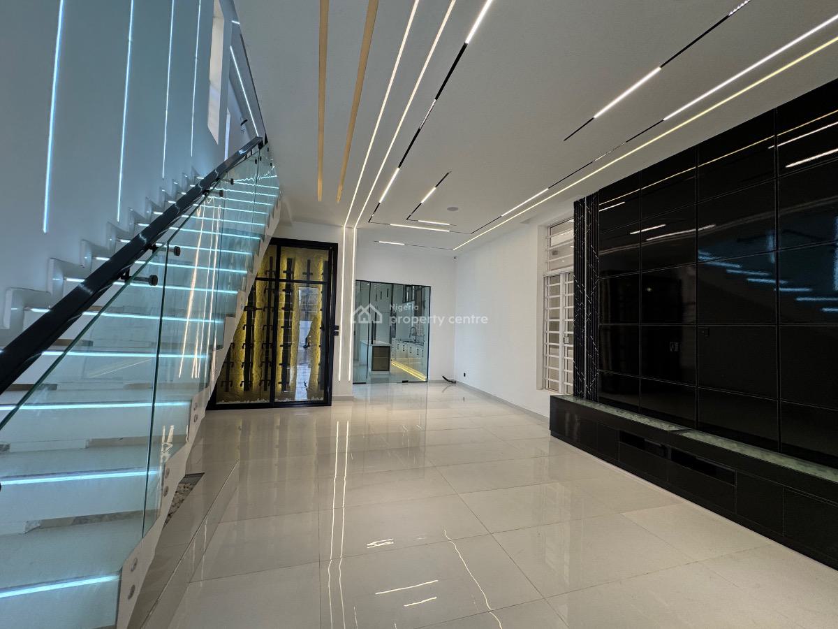 5bedroom Detached Duplex with Swimming Pool, Ologolo, Lekki, Lagos, Detached Duplex for Sale