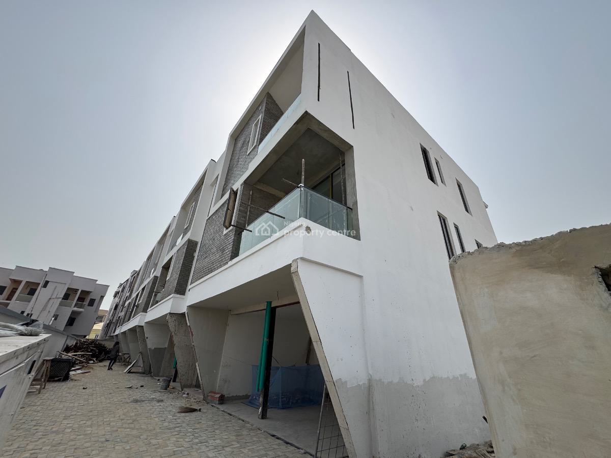 I/2bedroom with Waterfront View, Ologolo, Lekki, Lagos, Flat / Apartment for Sale