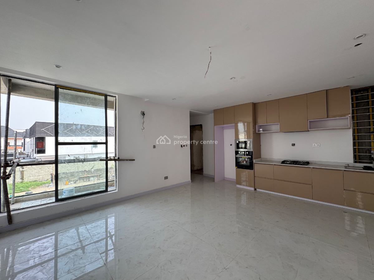 I/2bedroom with Waterfront View, Ologolo, Lekki, Lagos, Flat / Apartment for Sale