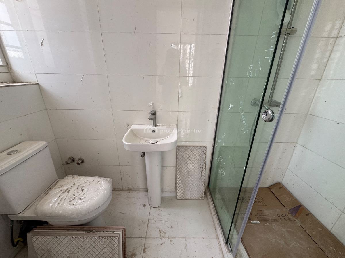 I/2bedroom with Waterfront View, Ologolo, Lekki, Lagos, Flat / Apartment for Sale