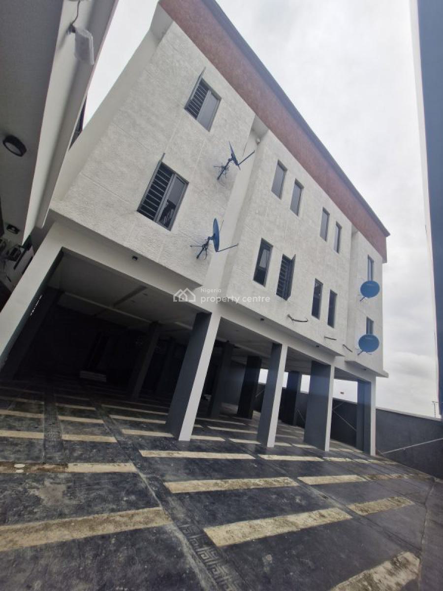 2 Bedroom Apartment, Lekki Phase 1, Lekki, Lagos, Flat / Apartment for Sale