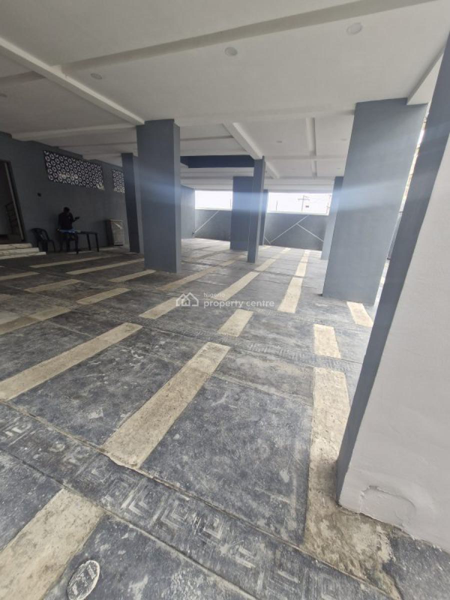 2 Bedroom Apartment, Lekki Phase 1, Lekki, Lagos, Flat / Apartment for Sale