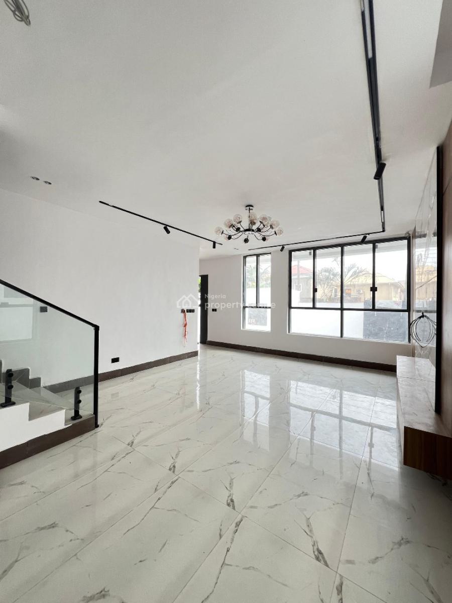 Elegantly Built 5 Bedroom Fully Detached Home with Cinema and Bq, Lekki Phase 1, Lekki, Lagos, Detached Duplex for Sale
