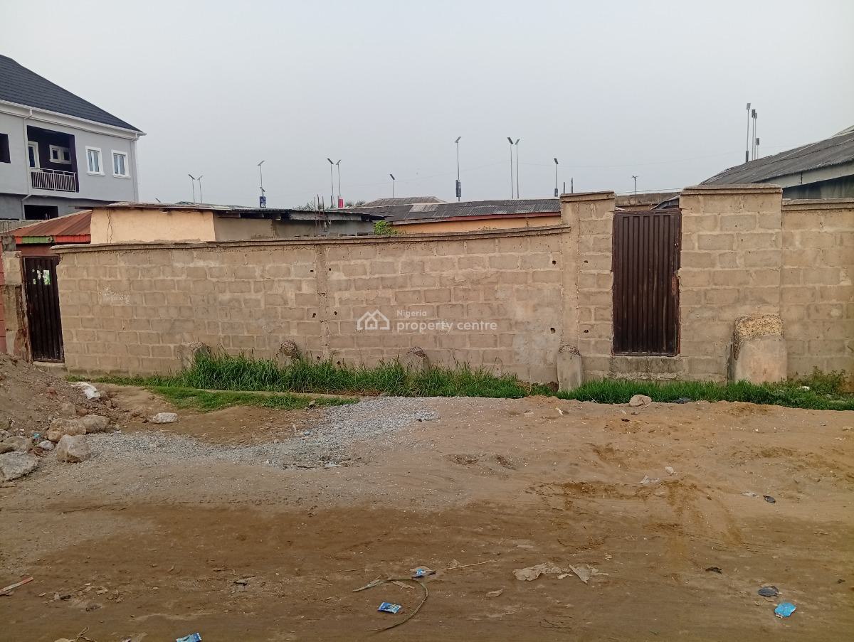 400 Sqm Dry Land Fenced with Gate, Off Odunsi Bus Stop, Bariga Lagos, Bariga, Shomolu, Lagos, Residential Land for Sale