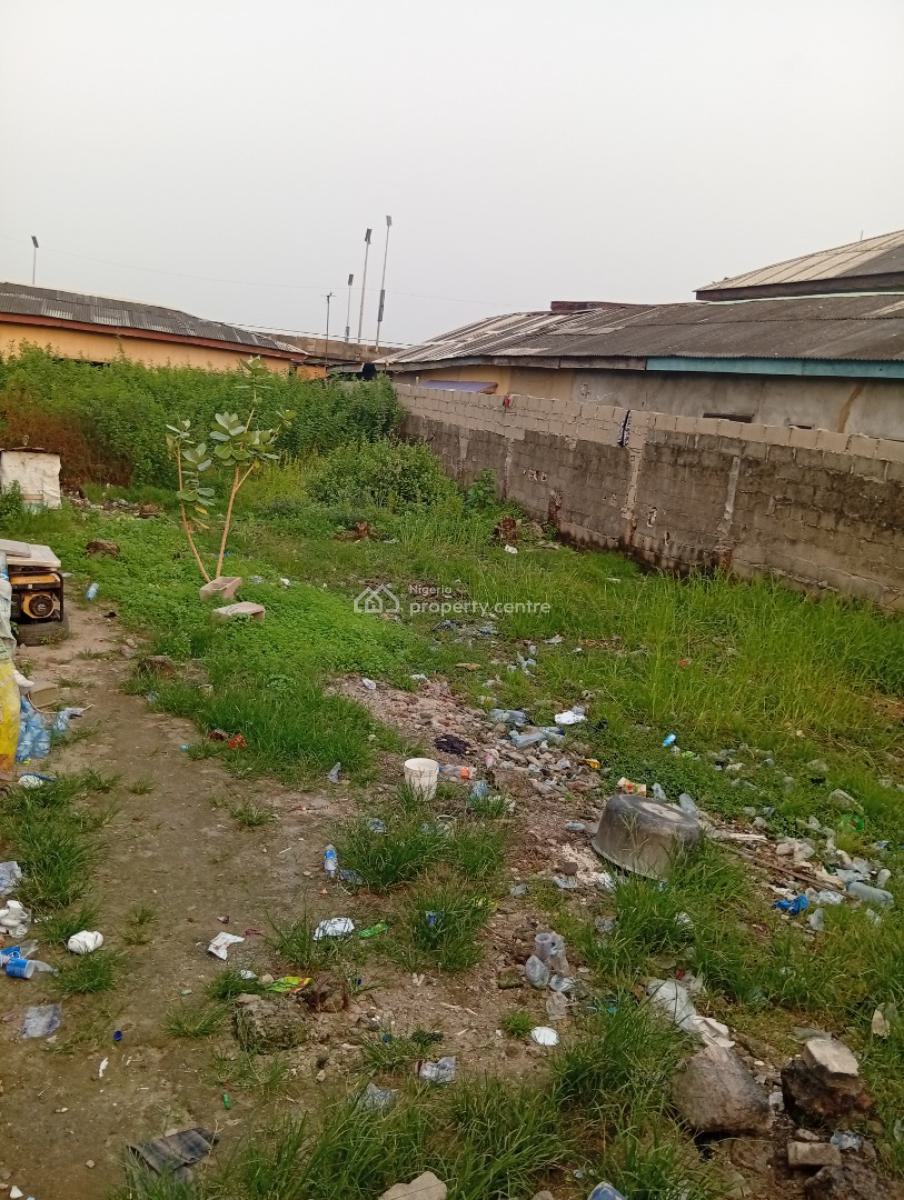 400 Sqm Dry Land Fenced with Gate, Off Odunsi Bus Stop, Bariga Lagos, Bariga, Shomolu, Lagos, Residential Land for Sale