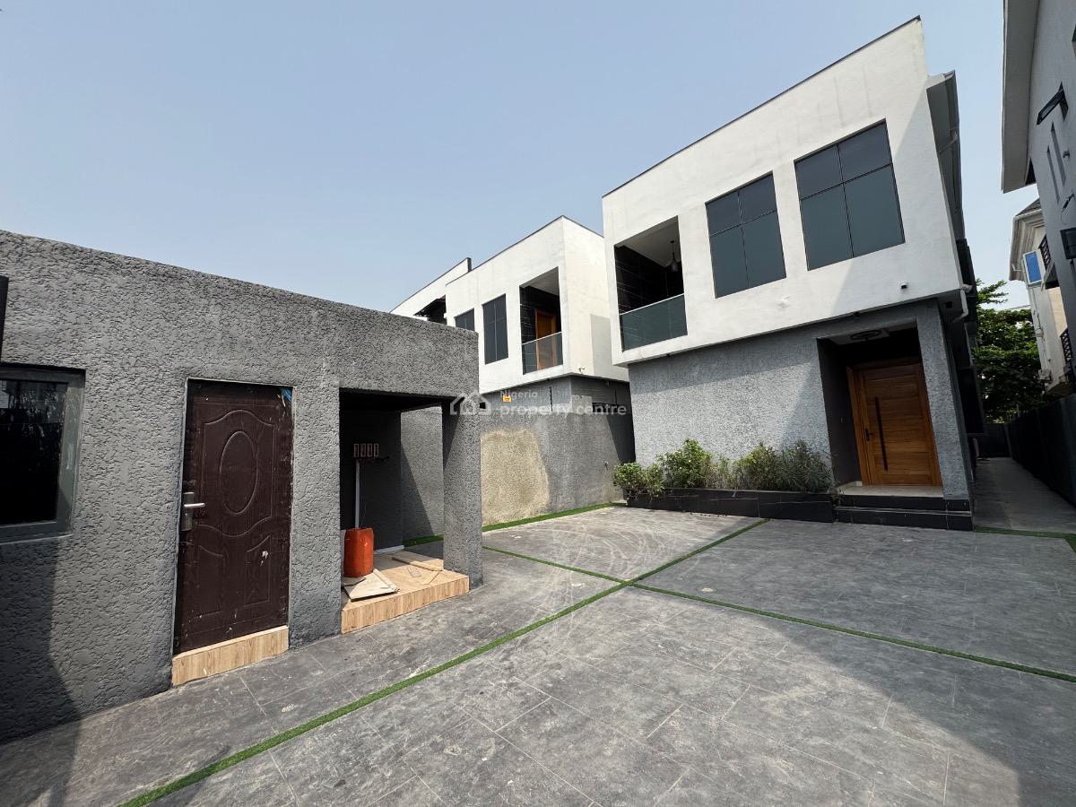 5bedroom Duplex with Bq, Ologolo, Lekki, Lagos, Detached Duplex for Sale