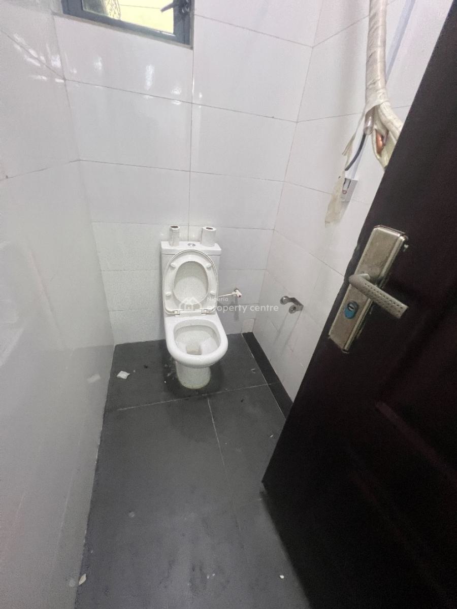 Office Space at Lekki Phase 1, Off Emmanuel Abimbola Cole Lekki Phase 1, Lekki Phase 1, Lekki, Lagos, Office Space for Rent