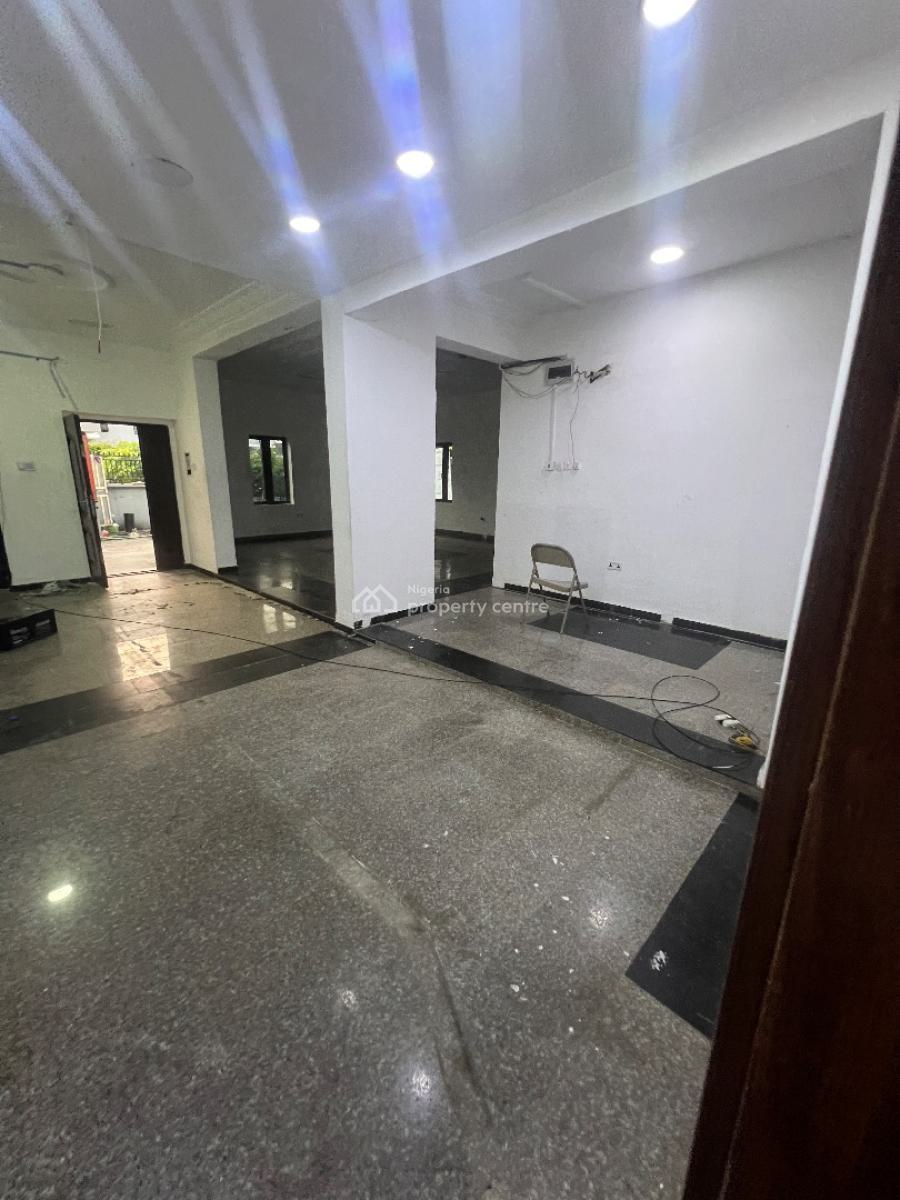 Office Space at Lekki Phase 1, Off Emmanuel Abimbola Cole Lekki Phase 1, Lekki Phase 1, Lekki, Lagos, Office Space for Rent