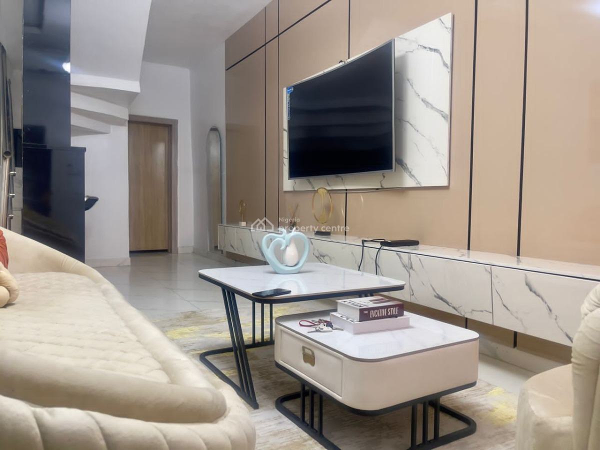 Nicely Furnished 2 Bedroom Apartment, Ikota, Lekki, Lagos, Flat / Apartment Short Let