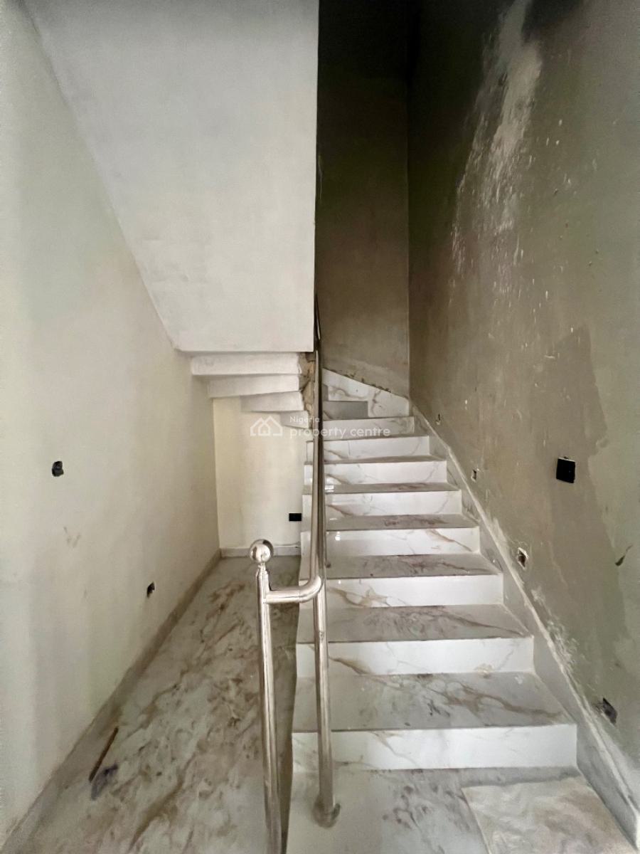 5-bedroom Fully Detached Duplex + 1bq Located in a Prime Estate, Omole Phase 2, Ikeja, Lagos, Detached Duplex for Sale