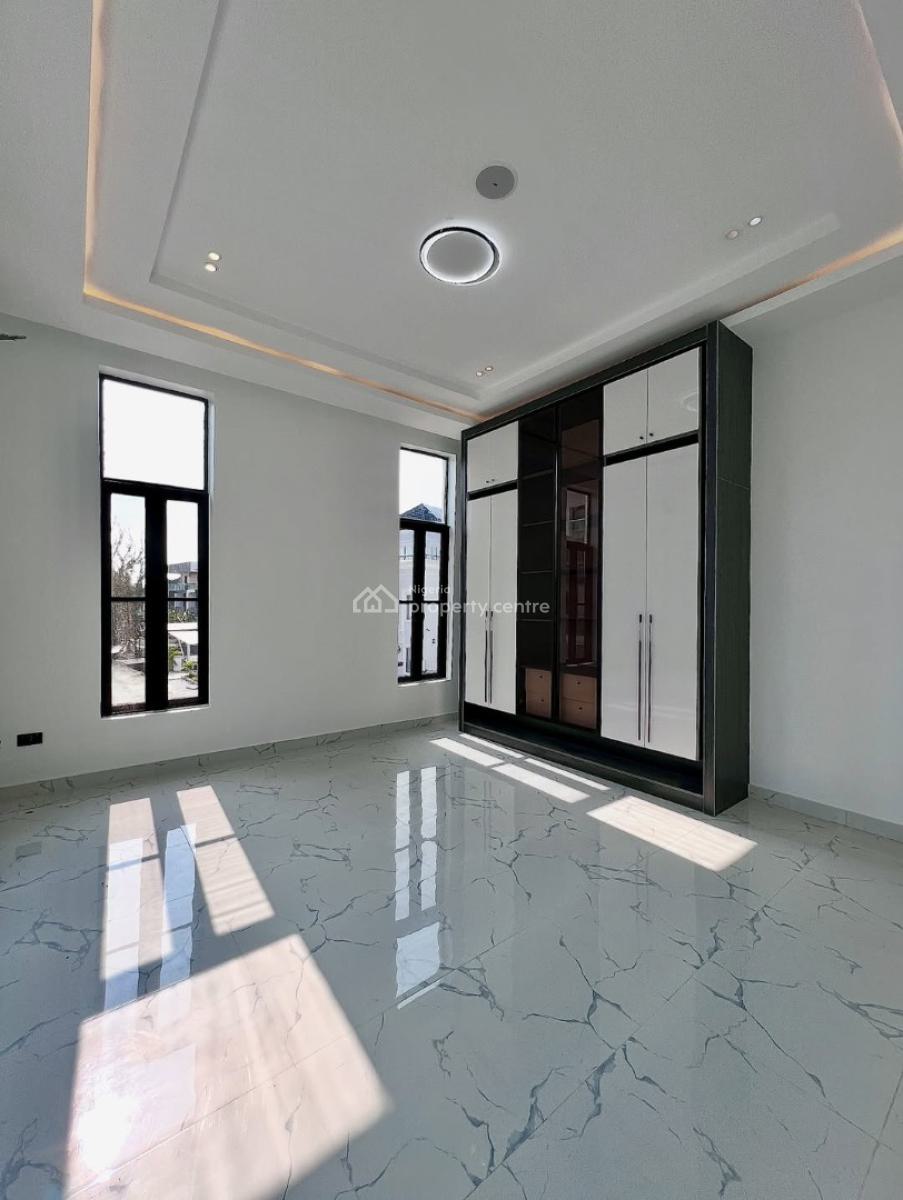 Contemporary 5 Bedroom Fully Detached Home, Ikota, Lekki, Lagos, Detached Duplex for Sale