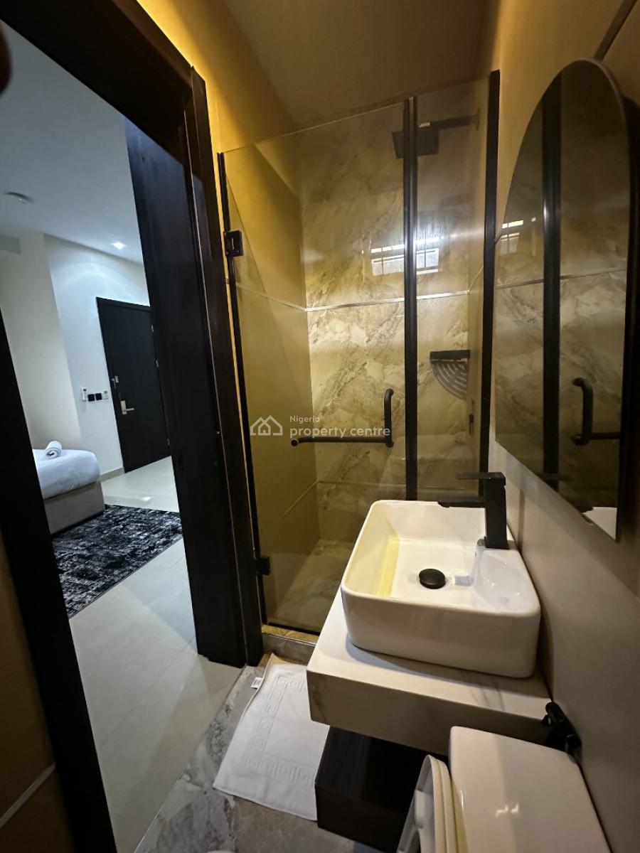Brand New Studio Apartment, 7 Oluwakayode Jacobs Crescent, Lekki Phase 1, Lekki, Lagos, Flat / Apartment Short Let