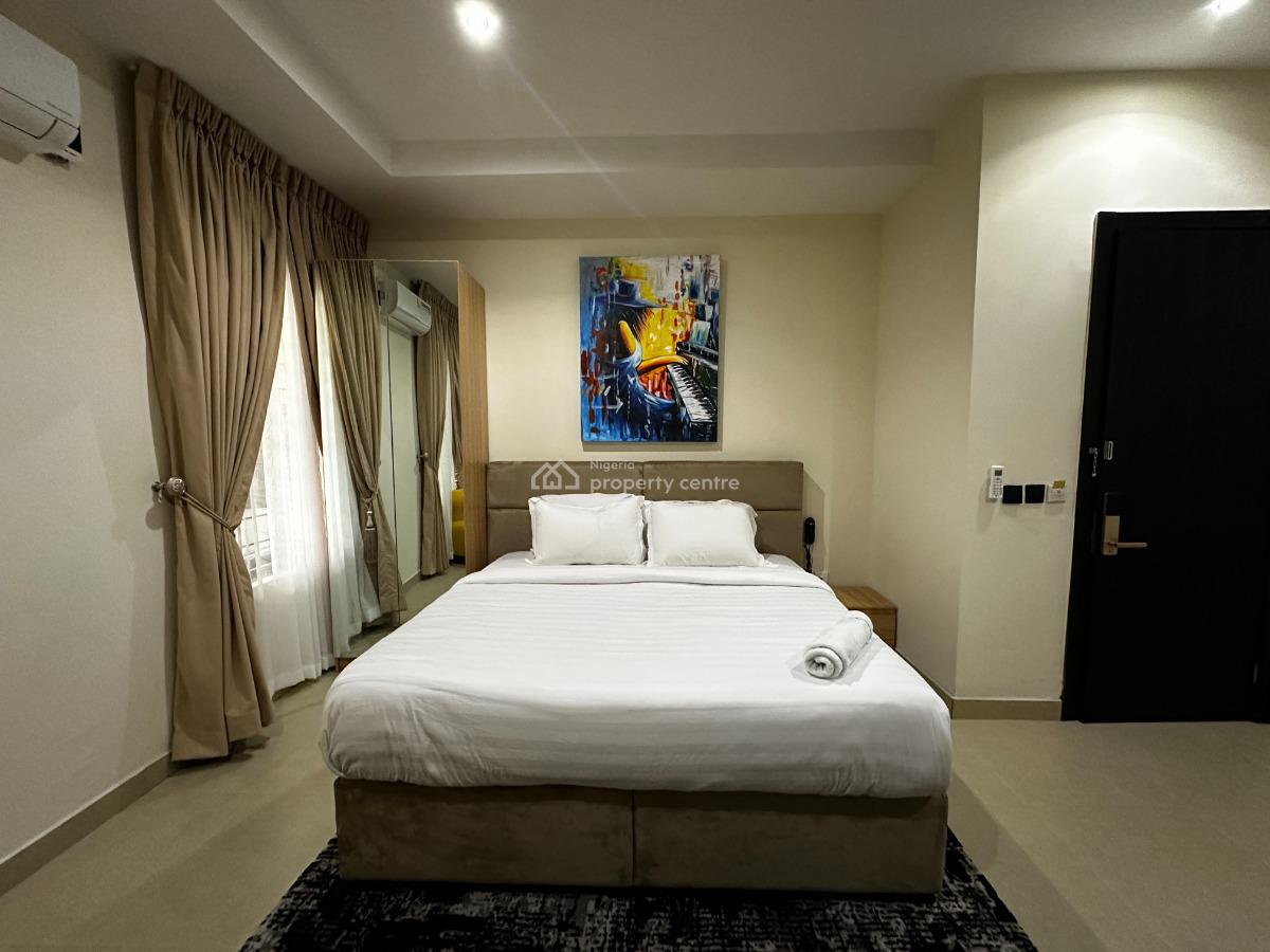 Brand New Studio Apartment, 7 Oluwakayode Jacobs Crescent, Lekki Phase 1, Lekki, Lagos, Flat / Apartment Short Let